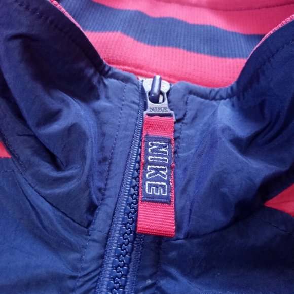 Vintage Junior Nike Essential Embroidered Two-Tone Sports Jacket, Large Swoosh - Picture 2 of 8